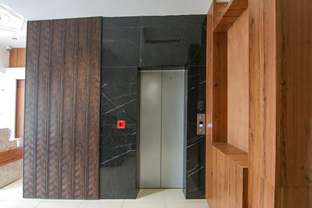 Fabhotel Spring Amritsar Extérieur photo