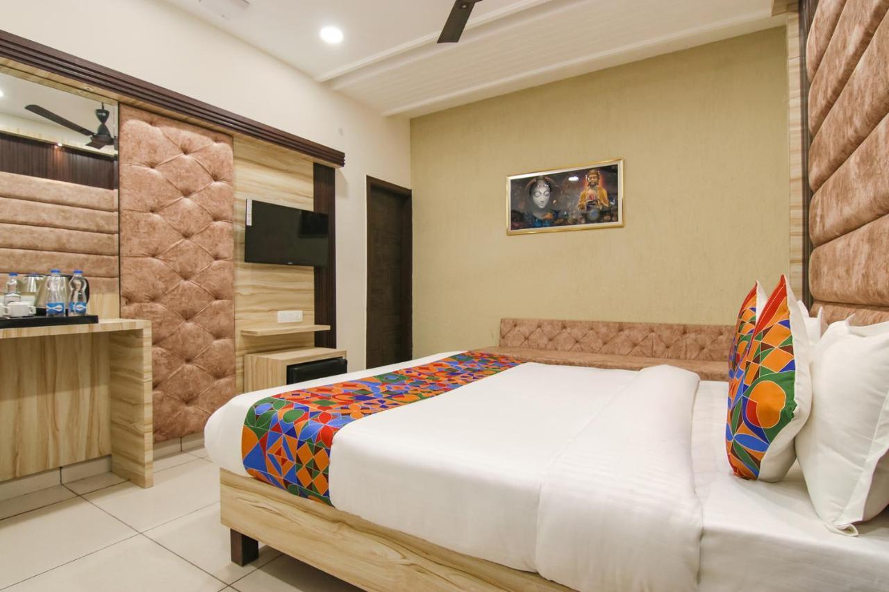 Fabhotel Spring Amritsar Extérieur photo