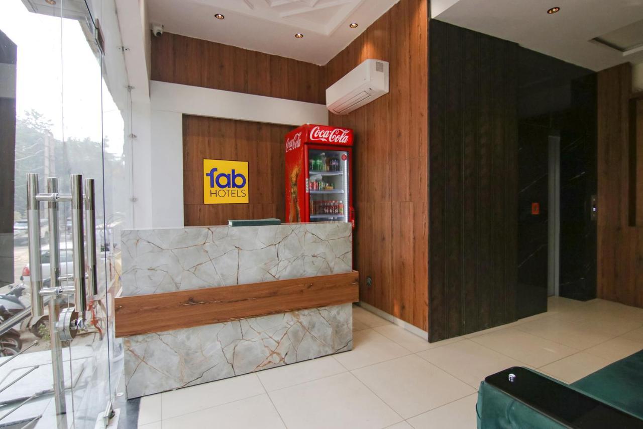 Fabhotel Spring Amritsar Extérieur photo